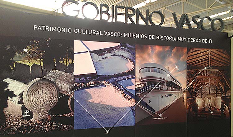 Luminosos Arga en Pamplona - Navarra